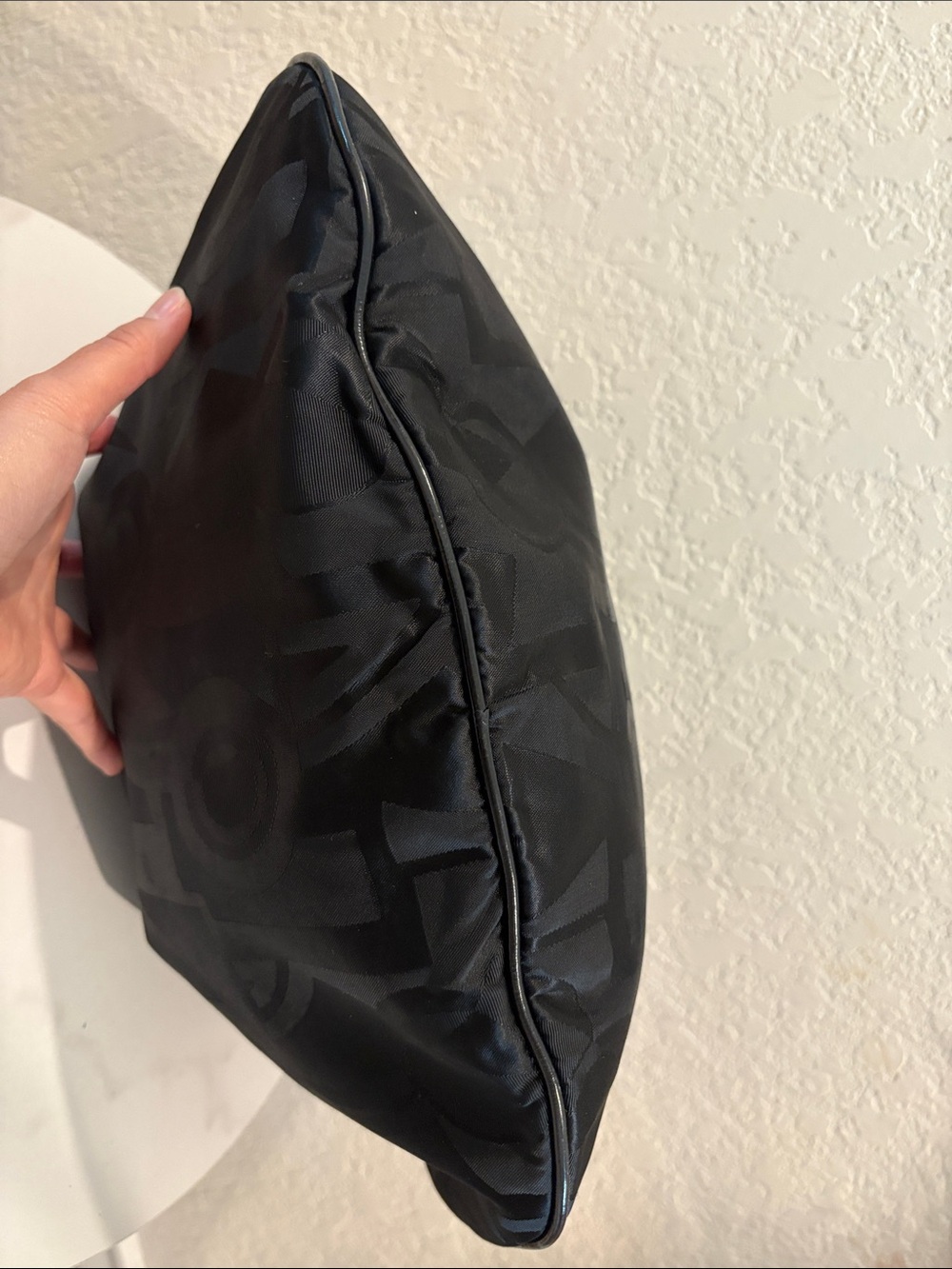 Salvatore Ferragamo Black Patterned Hobo Shoulder Bag - Picture 5 of 11